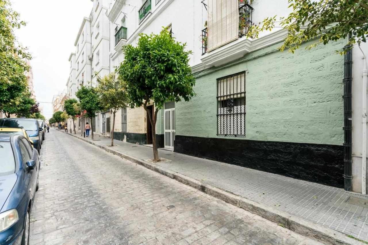 Апартаменты Fantastico Atico En El Casco Antiguo En A La Pla Кадис Экстерьер фото